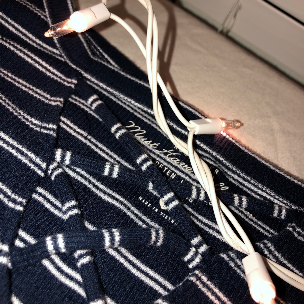 Long tee - Picture 2 of 4